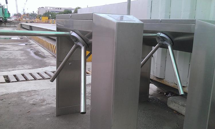 工厂门禁一卡通是如何实现的 工厂门禁一卡通是如何实现的