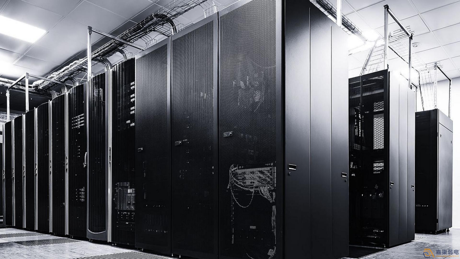 如何通过动环监控实现机房无人值守？