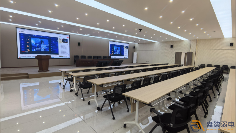 化工厂会议室大屏选择需要注意什么？