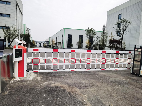 某工厂大门出入口停车场管理系统 某工厂大门出入口停车场管理系统