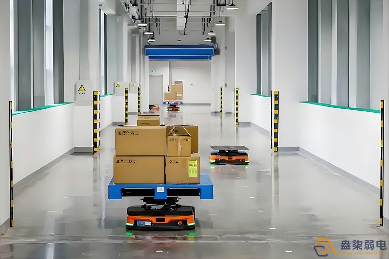 潜伏式AGV如何与立库对接？