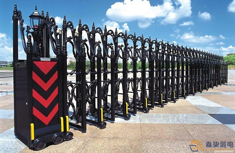 西南弱电公司—伸缩门如何选择适合自己的呢？