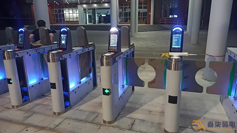 新建工厂安装人脸识别门禁闸机 新建工厂安装人脸识别门禁闸机