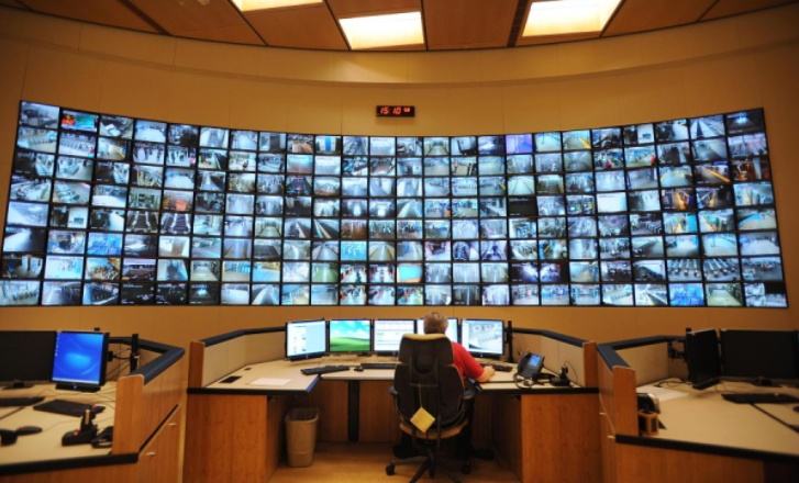 弱电工程公司：一般多少路监控摄像头才需要核心交换机？