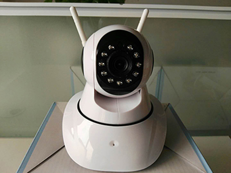 盎柒监控摄像头无线好还是有线好？
